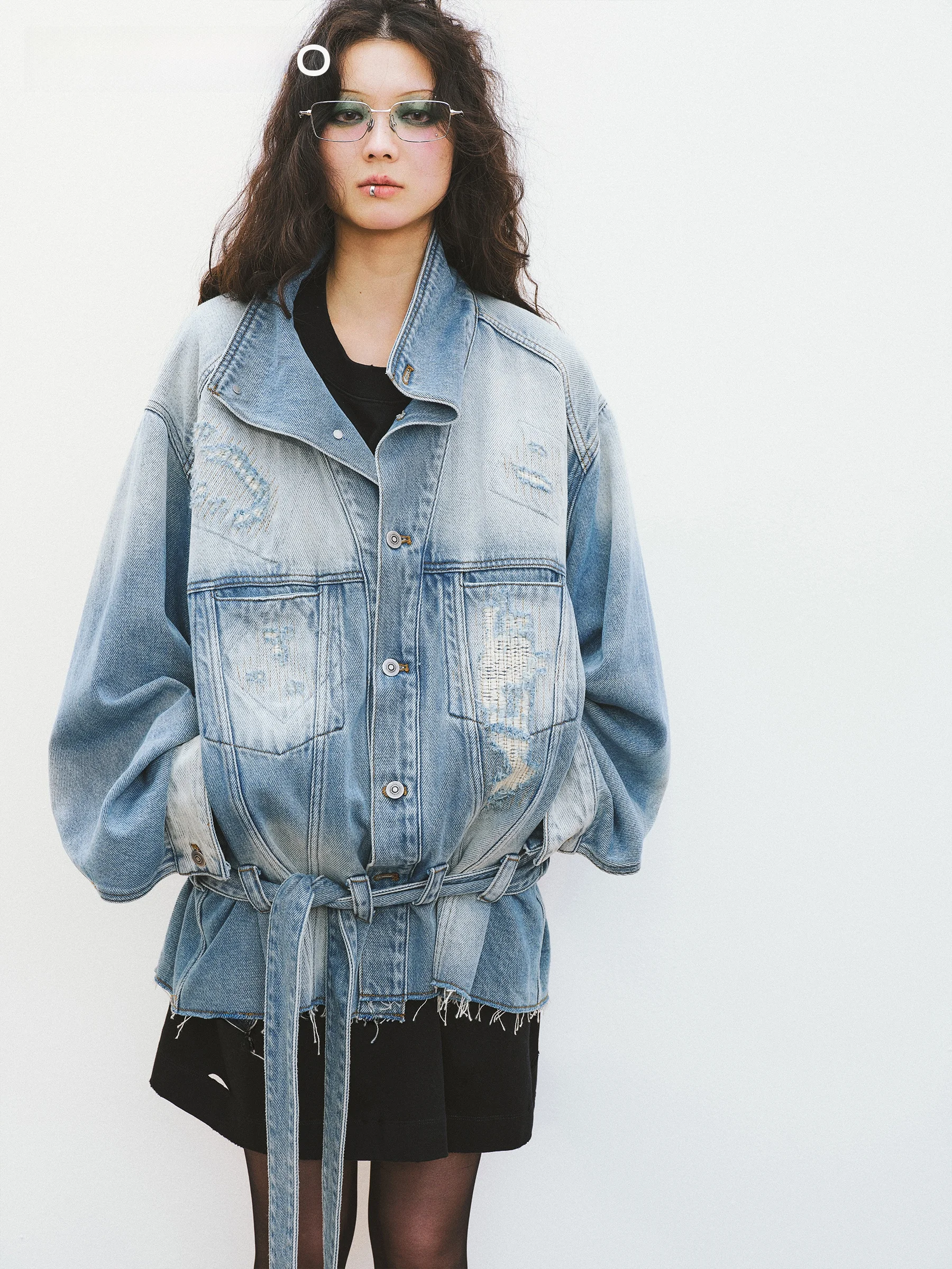 VERMO Low Waist Cotton Denim Jacket Loose Fit Vintage Style Belted Soft Comfortable Unisex Mid-Length Coat Button Closure
VERMO Low Waist Cotton Denim Jacket Loose Fit Vintage Style Belted Soft Comfortable Unisex Mid-Length Coat Button Closure