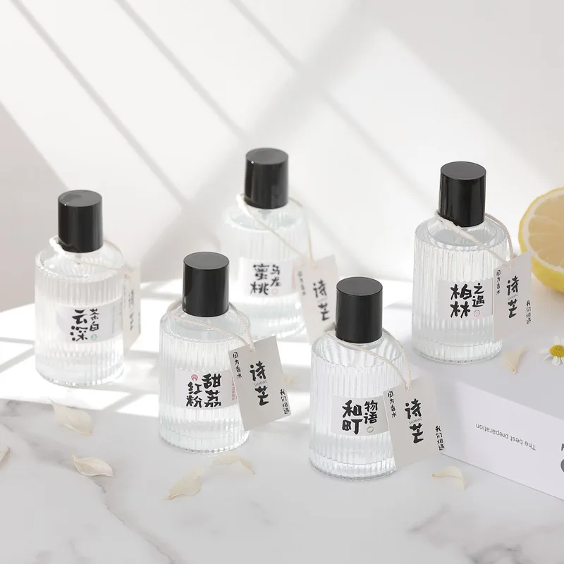 Original brand Wataru Monogatari Perfume - 50ml, Long-lasting Light Scent, For Men & Women, Japanese Style Fresh & Minimalist
Original brand Wataru Monogatari Perfume - 50ml, Long-lasting Light Scent, For Men & Women, Japanese Style Fresh & Minimalist
