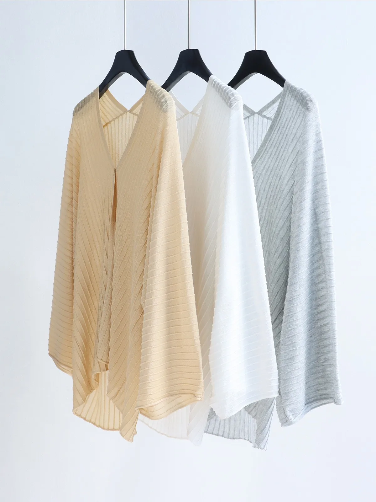 Spring Summer Women's Clothing Textured Ribbed V Neck Long Sleeve Open Cardigan For Woman Lightweight Batwing Oversized
Spring Summer Women's Clothing Textured Ribbed V Neck Long Sleeve Open Cardigan For Woman Lightweight Batwing Oversized