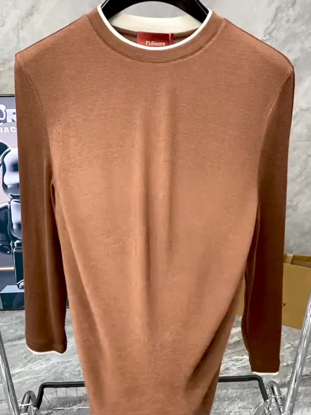 Мужская толстовка с круглым вырезом, высококачественная, модная, универсальная, трендовая, делового стиля, стандартного кроя, с длинным рукавом, антибактериальная, осенняя
Мужская толстовка с круглым вырезом, высококачественная, модная, универсальная, трендовая, делового стиля, стандартного кроя, с длинным рукавом, антибактериальная, осенняя