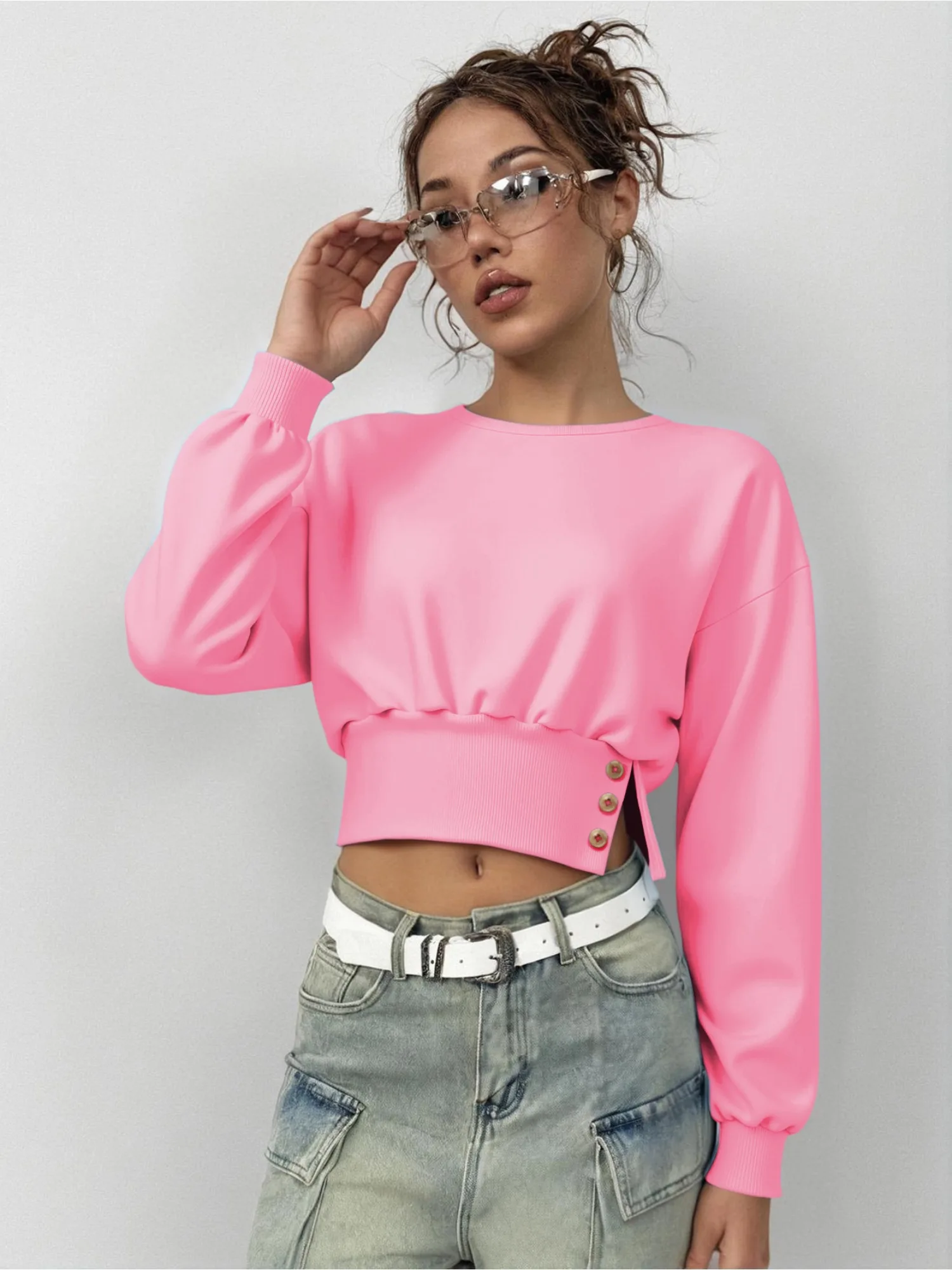 Women Slim Fit Cropped Sweatshirt, Crew Neck Long Sleeve Button Side Ruched Tops, Fashion Casual Street Style Pullover for Women
Women Slim Fit Cropped Sweatshirt, Crew Neck Long Sleeve Button Side Ruched Tops, Fashion Casual Street Style Pullover for Women