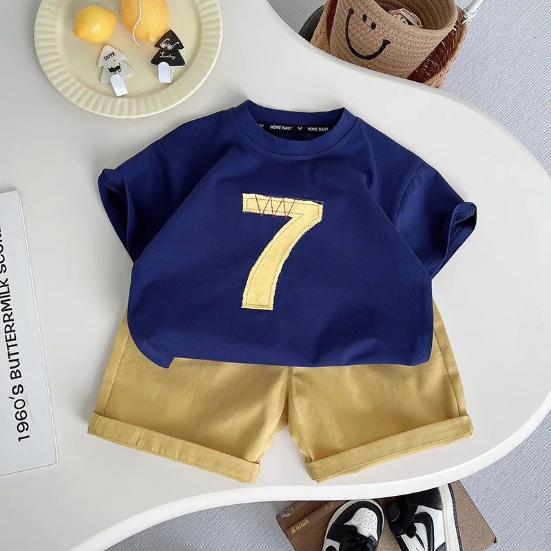 Summer Baby Boys Short Sleeved Set Digital Printed Short Sleeved T-Shirt +Shorts Two-Piece Casual Clothing Set
Summer Baby Boys Short Sleeved Set Digital Printed Short Sleeved T-Shirt +Shorts Two-Piece Casual Clothing Set
