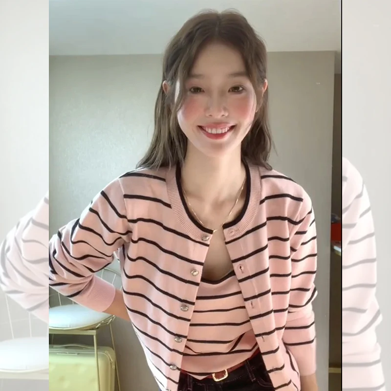 Long Sleeved T Shirt Zip Old Money Womens Summer Halter Cotton Lightweight Drawstring Patchwork All-Match Girlish Batwing Sleeve
Long Sleeved T Shirt Zip Old Money Womens Summer Halter Cotton Lightweight Drawstring Patchwork All-Match Girlish Batwing Sleeve