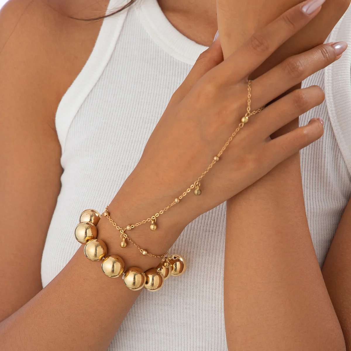 CCB Exaggerate Gold Color Beaded Bangles Women Creative Elegant Thin Chain Geometry Finger Bracelets Charm Aesthetic Jewelry New
CCB Exaggerate Gold Color Beaded Bangles Women Creative Elegant Thin Chain Geometry Finger Bracelets Charm Aesthetic Jewelry New