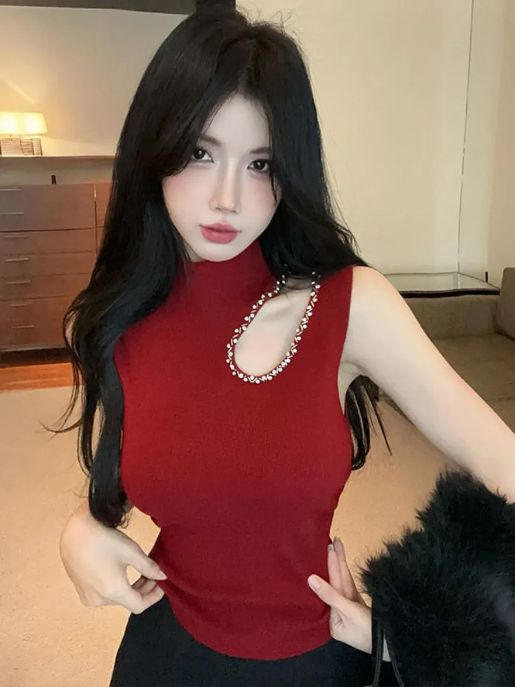 Fashionable Hollow out Half High Collar Women's Base Shirt Sleeveless Slim Fit Inner Wear Sexy Outerwear Small Vest for Autum...
Fashionable Hollow out Half High Collar Women's Base Shirt Sleeveless Slim Fit Inner Wear Sexy Outerwear Small Vest for Autum...