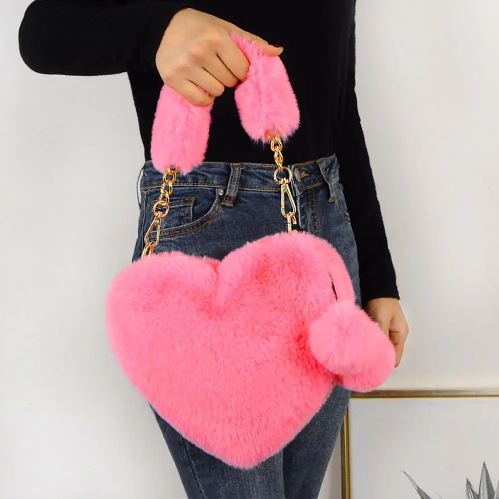 Heart-shaped Crossbody Bag Crossbody Bag with Zipper Closure Fuzzy Faux Fur Heart Shape Crossbody Bag for Winter for Commuting
Heart-shaped Crossbody Bag Crossbody Bag with Zipper Closure Fuzzy Faux Fur Heart Shape Crossbody Bag for Winter for Commuting