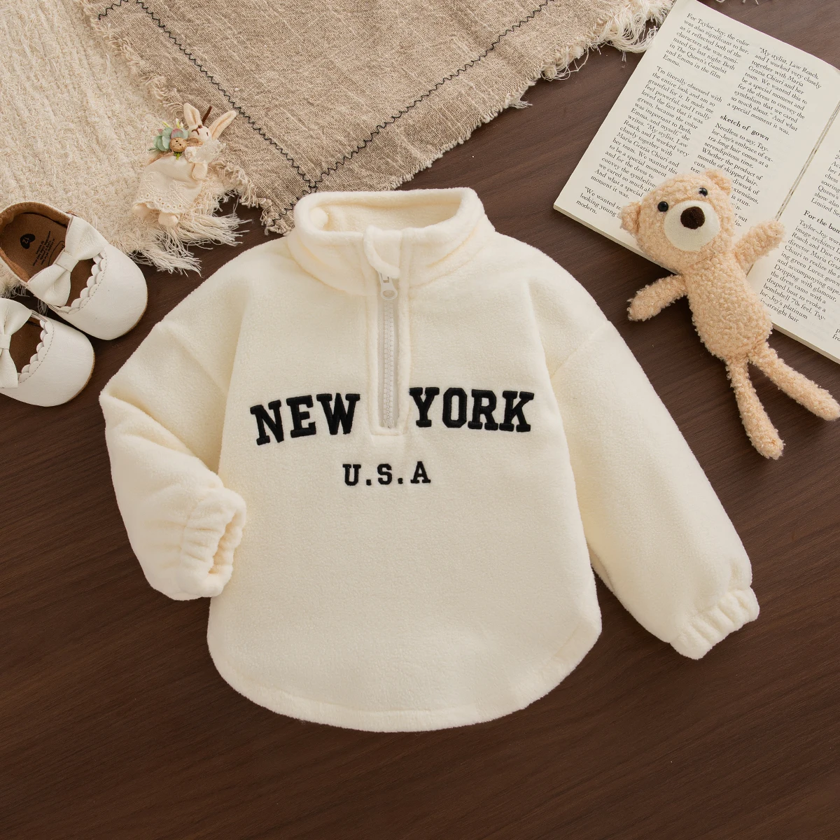 Girl Tops Spring And Autumn Solid Color Long Sleeved Zipper Baby Sweat Shirt Tops Cute And Casual Baby Girl Clothing
Girl Tops Spring And Autumn Solid Color Long Sleeved Zipper Baby Sweat Shirt Tops Cute And Casual Baby Girl Clothing