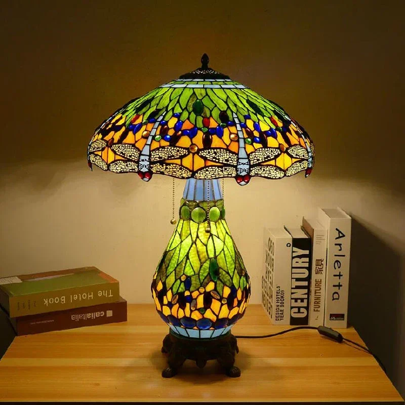 DORIAN Tiffany Table Lamp American Retro Living Room Bedroom Lamp Luxurious Villa Hotel Stained Glass Desk Lamp
DORIAN Tiffany Table Lamp American Retro Living Room Bedroom Lamp Luxurious Villa Hotel Stained Glass Desk Lamp