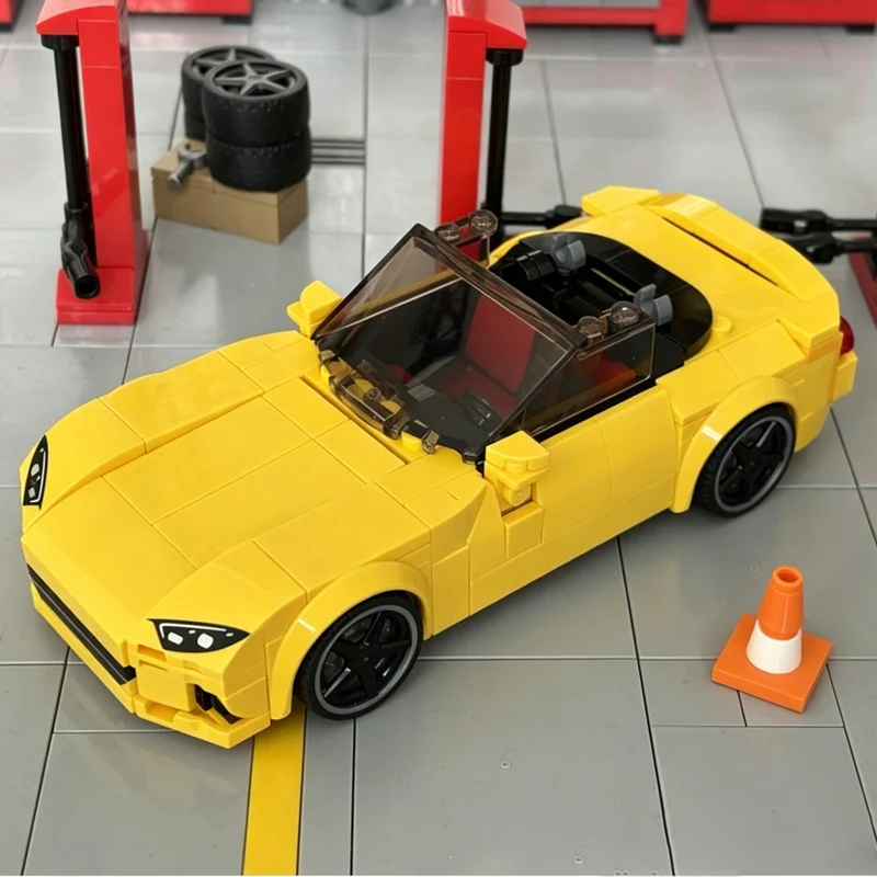 Speed Racing Car Model MOC Building Bricks S2000 Convertible Sports Car Modular Technology Children Holiday Gifts Assemble Toys
Speed Racing Car Model MOC Building Bricks S2000 Convertible Sports Car Modular Technology Children Holiday Gifts Assemble Toys