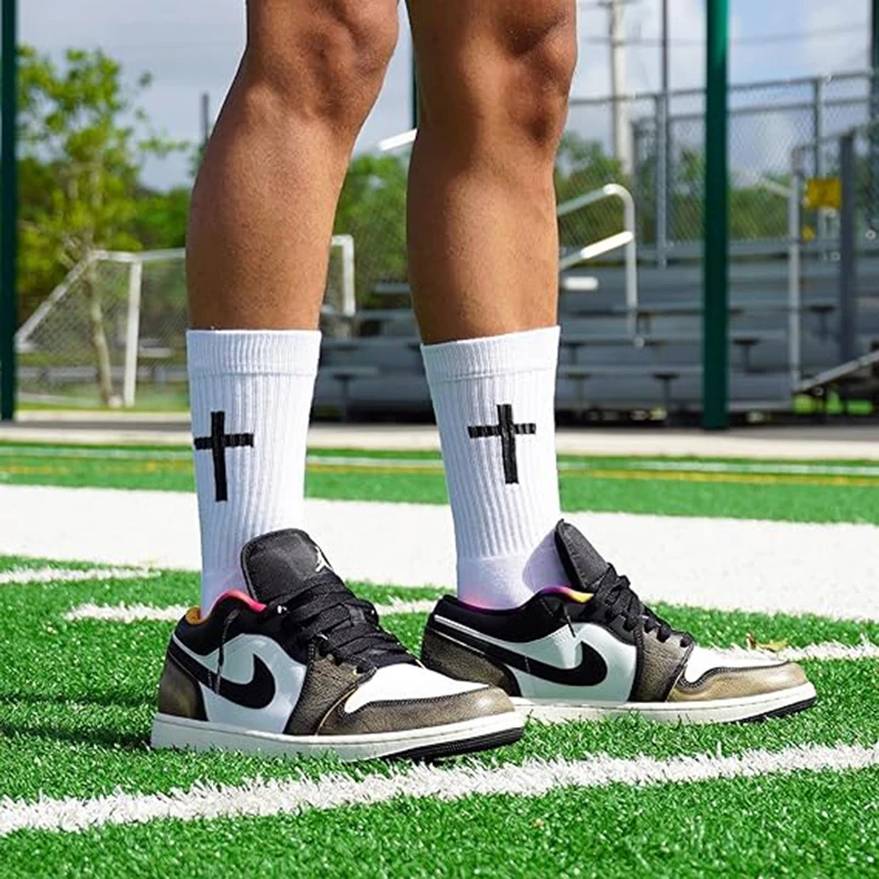Men's Christian Cross Mid Length Classic Patterns Socks NK Show Trendy Sports Style Cross border Black White Simple Socks Cotton
Men's Christian Cross Mid Length Classic Patterns Socks NK Show Trendy Sports Style Cross border Black White Simple Socks Cotton