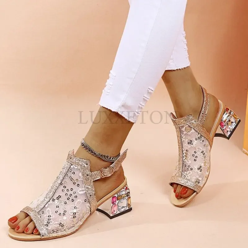 Women Summer Glitter Sandals Rhinestone Sandals Ladies Buckle Strap Mocassin Round Toe Bling Beach Med Heel Shoes
Women Summer Glitter Sandals Rhinestone Sandals Ladies Buckle Strap Mocassin Round Toe Bling Beach Med Heel Shoes