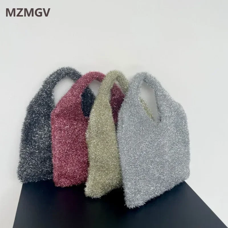 Blingbling Small Gold Thread Handbag 2023 Winter New Trend Soft Shoulder Bags for Women Female Underarm Bag and Purses 2023
Blingbling Small Gold Thread Handbag 2023 Winter New Trend Soft Shoulder Bags for Women Female Underarm Bag and Purses 2023