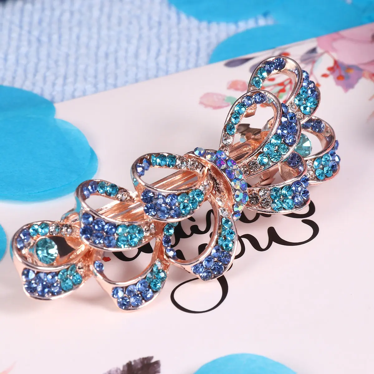 Rhinestone Hair Clip Crystal Flower Barrette Elegant Chic Lightweight Strong Grip Hair Accessory for Women Girls Blue
Rhinestone Hair Clip Crystal Flower Barrette Elegant Chic Lightweight Strong Grip Hair Accessory for Women Girls Blue