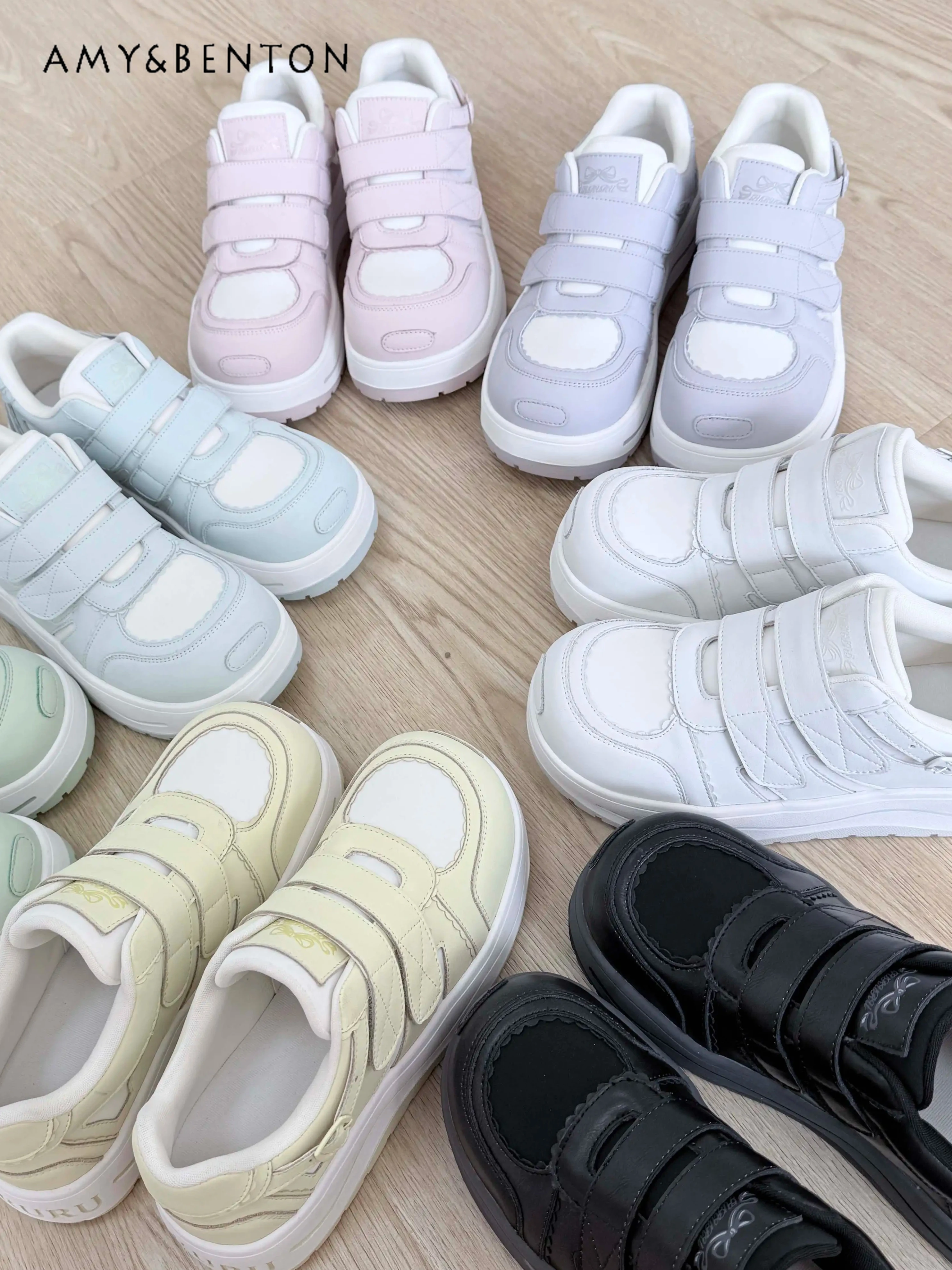 Original Sweet Splicing Color Thick Baseplate Shoes Cute Round Head Pu Shallow Mouth Muffin Shoes Daily Casual Shoes Student
Original Sweet Splicing Color Thick Baseplate Shoes Cute Round Head Pu Shallow Mouth Muffin Shoes Daily Casual Shoes Student