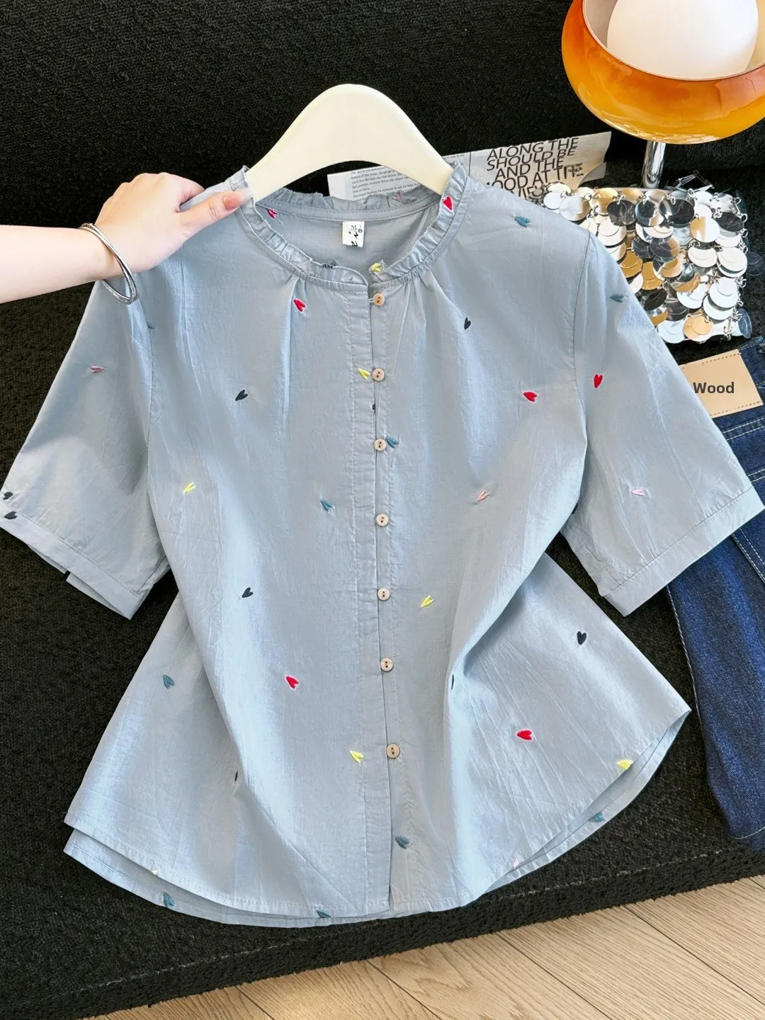 Korean Style Artistic Embroidered Pure Cotton Lace Collar Loose Short Sleeve Shirt Women Summer Versatile Ageless Top
Korean Style Artistic Embroidered Pure Cotton Lace Collar Loose Short Sleeve Shirt Women Summer Versatile Ageless Top