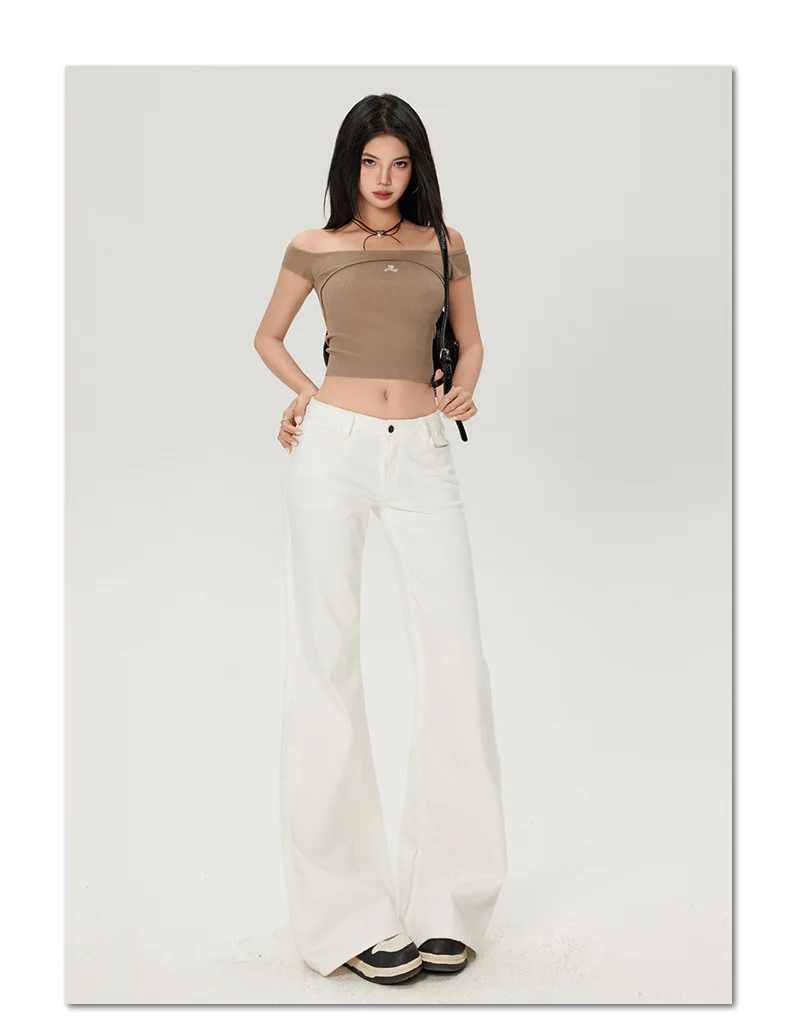 Fall New Style Women's Low-Rise Denim Pants Slimming And Fitting, Comfortable Pure Color Ladies Flared Pants
Fall New Style Women's Low-Rise Denim Pants Slimming And Fitting, Comfortable Pure Color Ladies Flared Pants