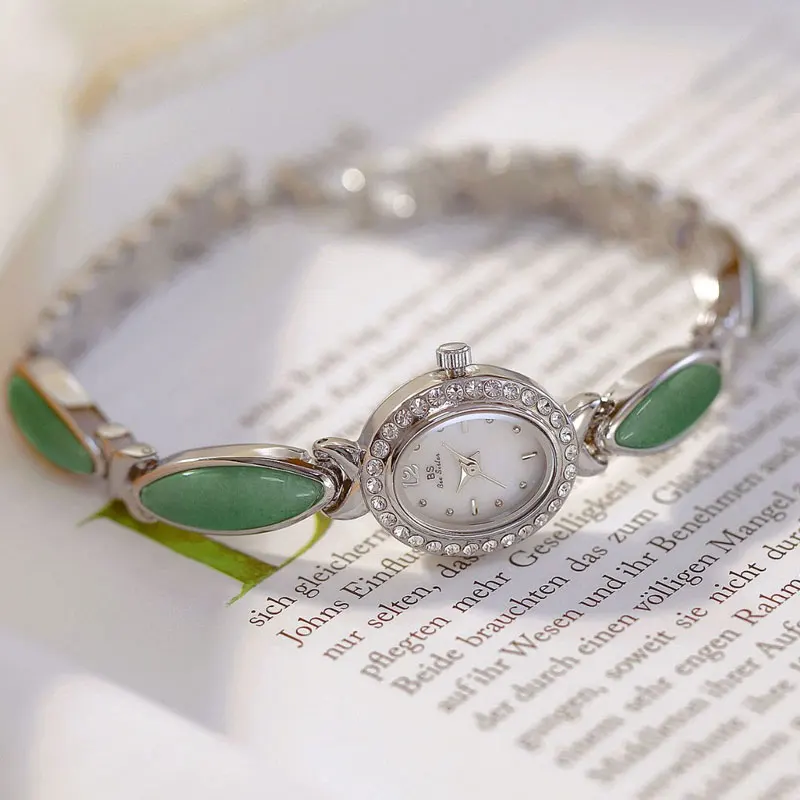 2025 Luxury Natural Dongling Stone Hetian Jade Hand Design Oval Rhinestone Women's Watch Leisure Quartz Waterproof Clock
2025 Luxury Natural Dongling Stone Hetian Jade Hand Design Oval Rhinestone Women's Watch Leisure Quartz Waterproof Clock