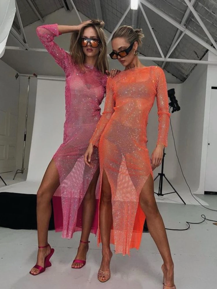 European And American Women's Shiny Mesh Flash Diamond Round Neck See-through Slit Banquet Long Skirt Dress
European And American Women's Shiny Mesh Flash Diamond Round Neck See-through Slit Banquet Long Skirt Dress