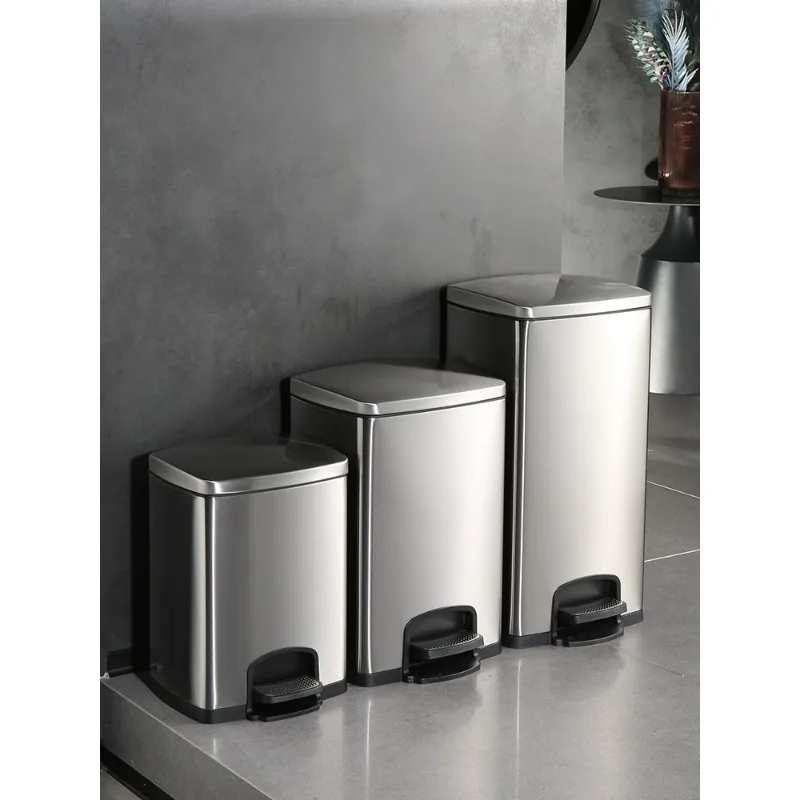 Kitchen trash can household stainless steel pedal office with cover pedal large-capacity commercial toilet.
Kitchen trash can household stainless steel pedal office with cover pedal large-capacity commercial toilet.