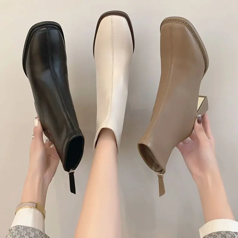 Korean Fashion Women's Zipper Genuine Leather Martin Boots with Square Toe and Chunky Heel Shoes for Women Botas Mujer Q466
Korean Fashion Women's Zipper Genuine Leather Martin Boots with Square Toe and Chunky Heel Shoes for Women Botas Mujer Q466