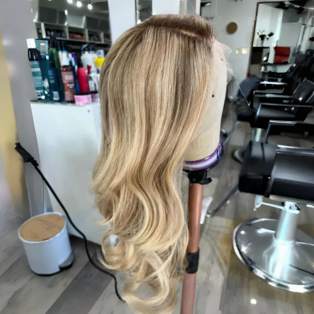 Soft highlight blonde Body Wave 150 density and 13x4 100% human hair wig lace front wig, with baby hair pre plucked
Soft highlight blonde Body Wave 150 density and 13x4 100% human hair wig lace front wig, with baby hair pre plucked