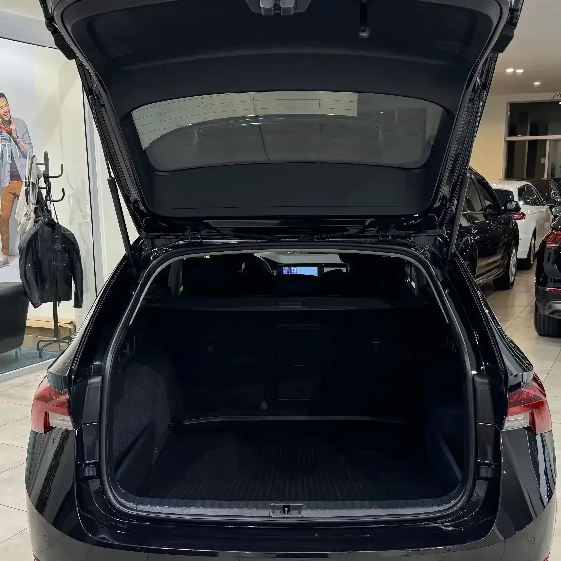 Auto Struts With Springs For Skoda Octavia Mk4 (NX) 2019-present Estate Rear Tailgate Trunk Boot Lift Supports Shock Damper Rod
Auto Struts With Springs For Skoda Octavia Mk4 (NX) 2019-present Estate Rear Tailgate Trunk Boot Lift Supports Shock Damper Rod