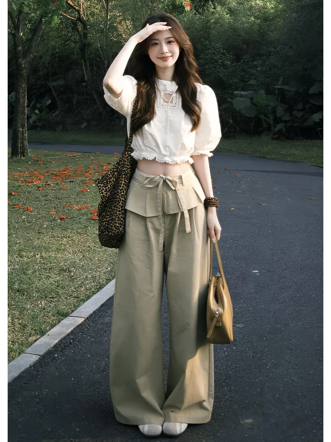 Summer Korean Style White Shirt Set Women's Fashion Bubble Sleeve High Waist Pants Breathable Light Weight Casual Outfit
Summer Korean Style White Shirt Set Women's Fashion Bubble Sleeve High Waist Pants Breathable Light Weight Casual Outfit