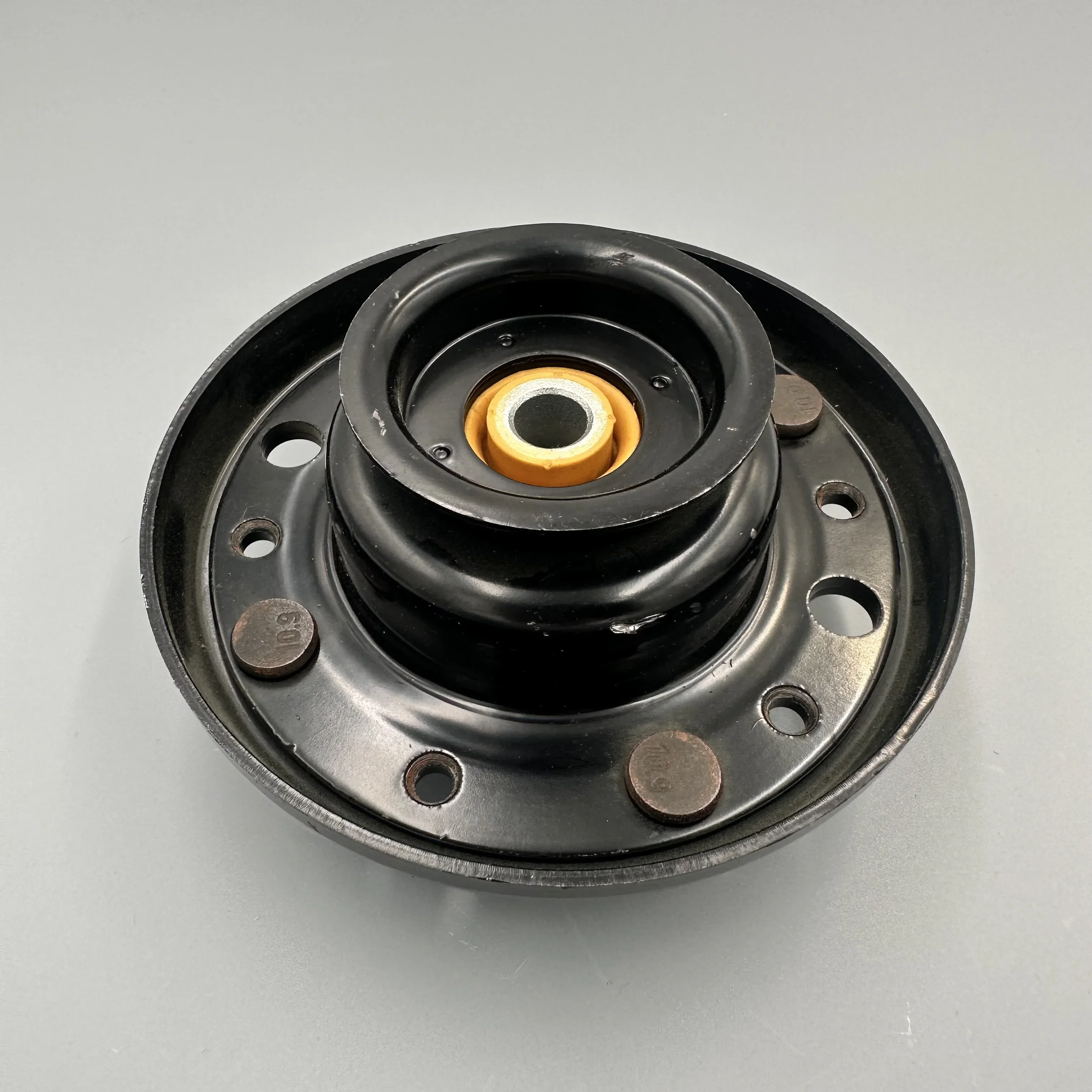 C2P22948 Shock Absorber Mounting for Jaguar XJ X150 XK XKR XKRS Spare Parts C2D51875 C2P3209
C2P22948 Shock Absorber Mounting for Jaguar XJ X150 XK XKR XKRS Spare Parts C2D51875 C2P3209