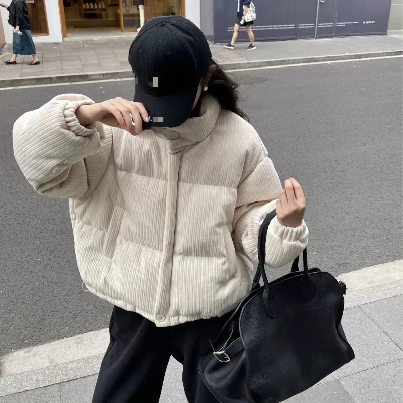 Women's Winter Jacket Short Down Coats Stand-up Collar Corduroy Thick Warm Outerwears Korean Simple Casual Vintage Down Jackets
Women's Winter Jacket Short Down Coats Stand-up Collar Corduroy Thick Warm Outerwears Korean Simple Casual Vintage Down Jackets