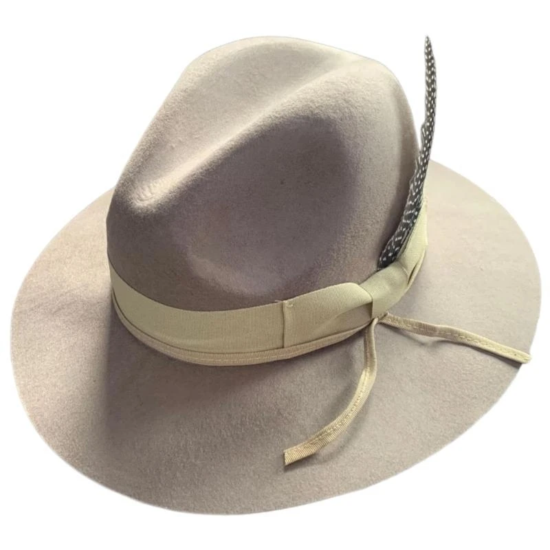31BB Breathable Wool Western Hat Wide Brims Feathered Hat for Various Season Wear
31BB Breathable Wool Western Hat Wide Brims Feathered Hat for Various Season Wear