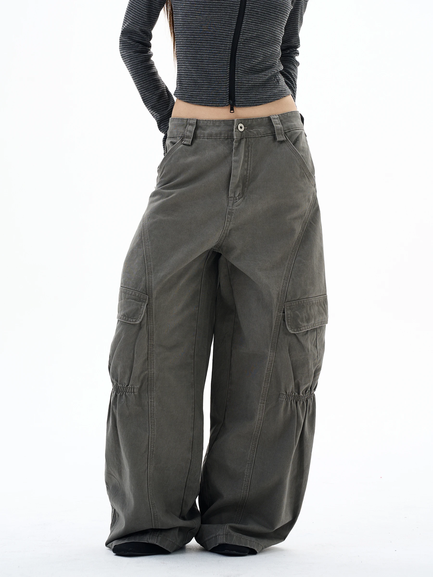 WLNEXT American Street Style Deconstructed Design Work Pants Men's Pocket Wide Leg Long Trousers Couple Trendy Casual Pants
WLNEXT American Street Style Deconstructed Design Work Pants Men's Pocket Wide Leg Long Trousers Couple Trendy Casual Pants