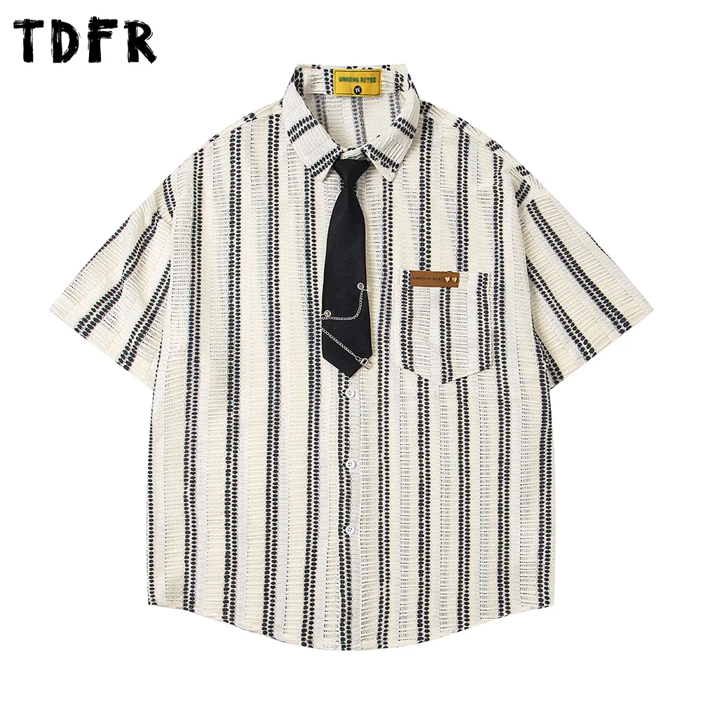 Striped Lace Short Sleeve Shirts Mens Retro Streetwear Summer Pocket Single Breasted Loose Half-Sleeve Shirts Men
Striped Lace Short Sleeve Shirts Mens Retro Streetwear Summer Pocket Single Breasted Loose Half-Sleeve Shirts Men