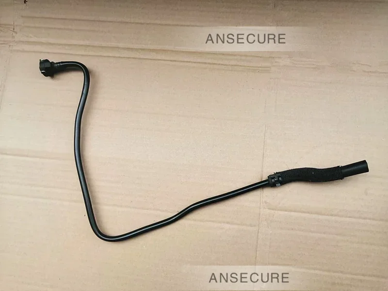2.8 Expansion Tank Reservoir Coolant Vent Hose Breather Line Pipe For Audi A6 C7 A7 Sportback 2011-2018 4G0121081AJ
2.8 Expansion Tank Reservoir Coolant Vent Hose Breather Line Pipe For Audi A6 C7 A7 Sportback 2011-2018 4G0121081AJ
