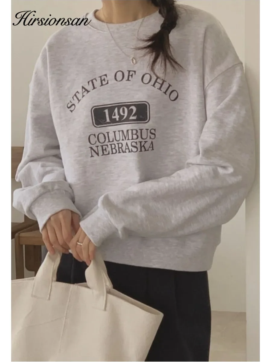 Hirsionsan флисовый свитшот с круглым вырезом «STATE OF OHIO» с надписью Ins, женский осенний свитшот 202, новое поступление
Hirsionsan флисовый свитшот с круглым вырезом «STATE OF OHIO» с надписью Ins, женский осенний свитшот 202, новое поступление