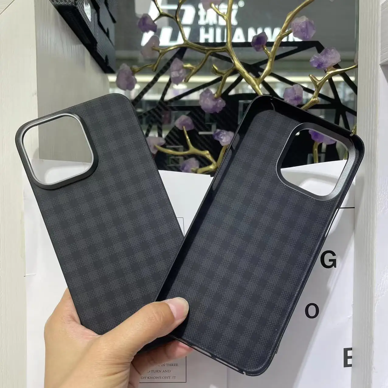 FOR IPHONE 15pro Kevlar mobile phone case 15promax arylon fiber ultra-thin mobile phone case
FOR IPHONE 15pro Kevlar mobile phone case 15promax arylon fiber ultra-thin mobile phone case