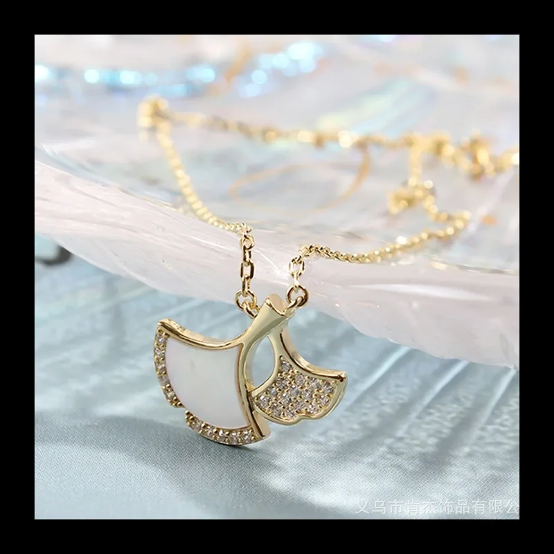 Ожерелье из чистого гинкго 925, с бриллиантовым рябчиком, цепочка на ключицу, модный веер, корейский кулон
Ожерелье из чистого гинкго 925, с бриллиантовым рябчиком, цепочка на ключицу, модный веер, корейский кулон