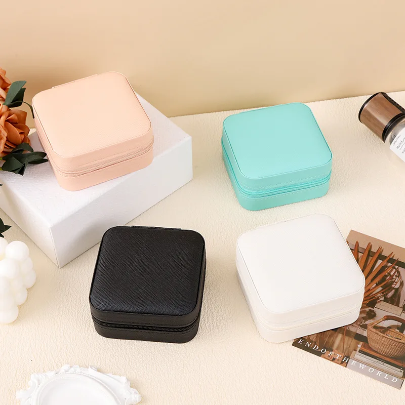 Storage Square Jewelry Box Compact and Simple Storage Box Stylish Portable Travel Jewelry Bag
Storage Square Jewelry Box Compact and Simple Storage Box Stylish Portable Travel Jewelry Bag