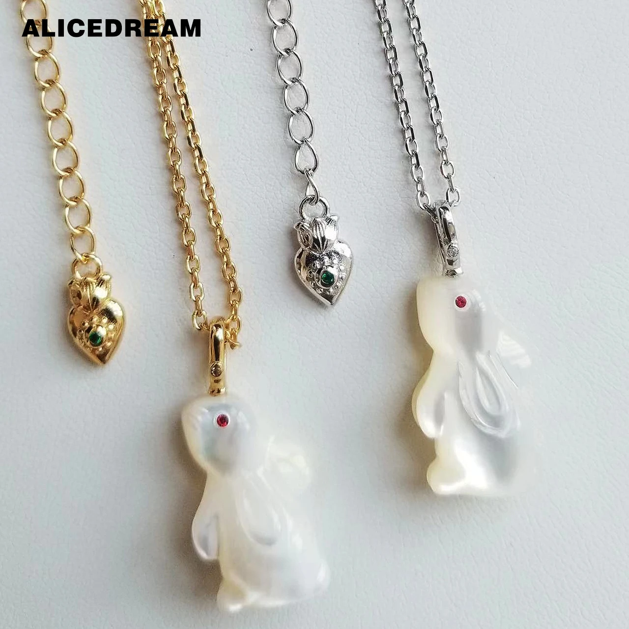 Fashion Classic New Style Inlaid Colored Zircon Baroque Pearl Necklace Women's Jewelry Party Gifts
Fashion Classic New Style Inlaid Colored Zircon Baroque Pearl Necklace Women's Jewelry Party Gifts