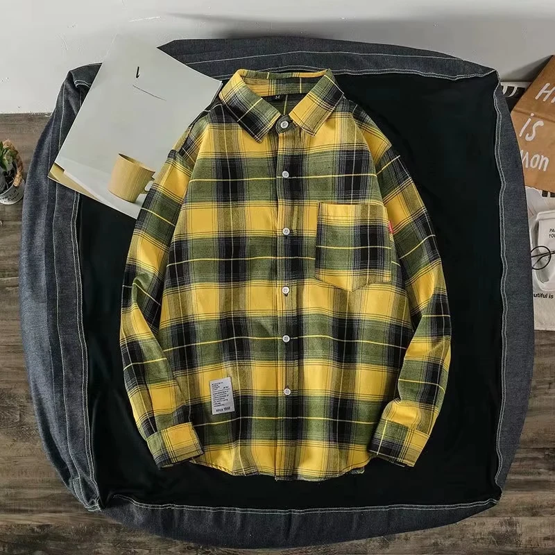 Trendy Men's Casual and Versatile Korean-style Fashionable Lapel Single-breasted Long-sleeved Shirt for Spring and Autumn.
Trendy Men's Casual and Versatile Korean-style Fashionable Lapel Single-breasted Long-sleeved Shirt for Spring and Autumn.