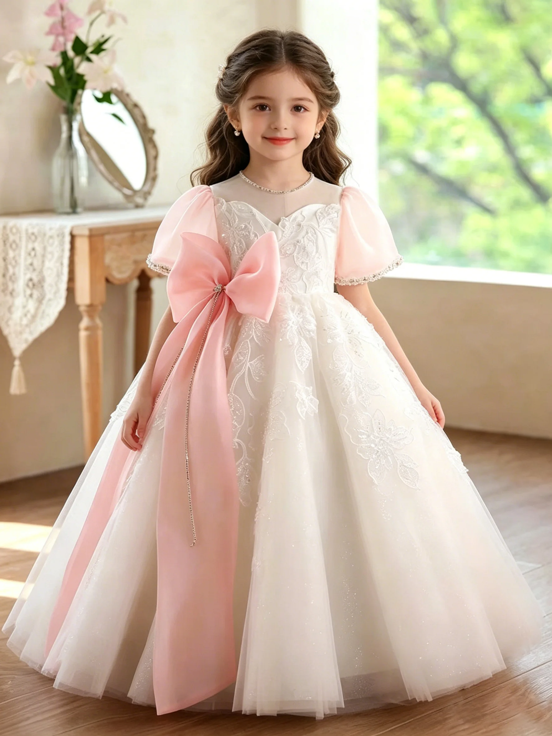 Elegant Wedding O-Neck Flower Girls Dress Fashion Tulle First Communion Princess Party Kids Dresses Bridesmaids Evening Gown
Elegant Wedding O-Neck Flower Girls Dress Fashion Tulle First Communion Princess Party Kids Dresses Bridesmaids Evening Gown
