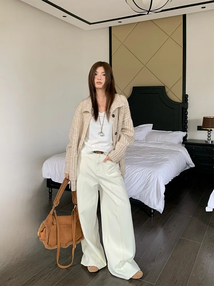 Свободные повседневные прямые женские джинсы с высокой талией, светящиеся белые широкие брюки, ленивые брюки длиной до пола с напуском
Свободные повседневные прямые женские джинсы с высокой талией, светящиеся белые широкие брюки, ленивые брюки длиной до пола с напуском