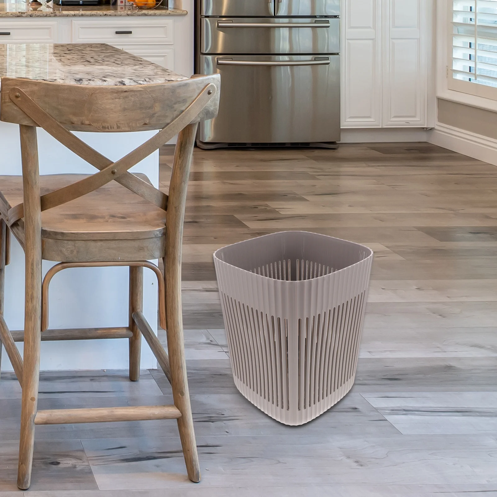 Hollow Design Plastic Can Simple Waste Container For Home Kitchen Bedroom Office Organizer Bathroom Bin Household Storage Basket
Hollow Design Plastic Can Simple Waste Container For Home Kitchen Bedroom Office Organizer Bathroom Bin Household Storage Basket