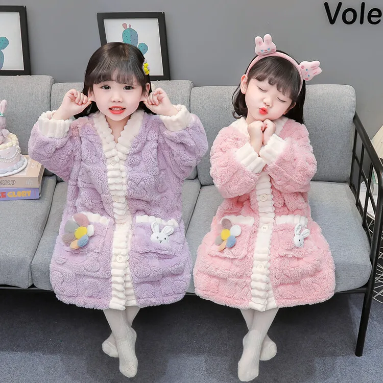 Пижамы для девочек, фланелевая осенне-зимняя ночная рубашка, детская ночная рубашка средней длины, халат для девочек, детская домашняя одежда из кораллового флиса
Пижамы для девочек, фланелевая осенне-зимняя ночная рубашка, детская ночная рубашка средней длины, халат для девочек, детская домашняя одежда из кораллового флиса