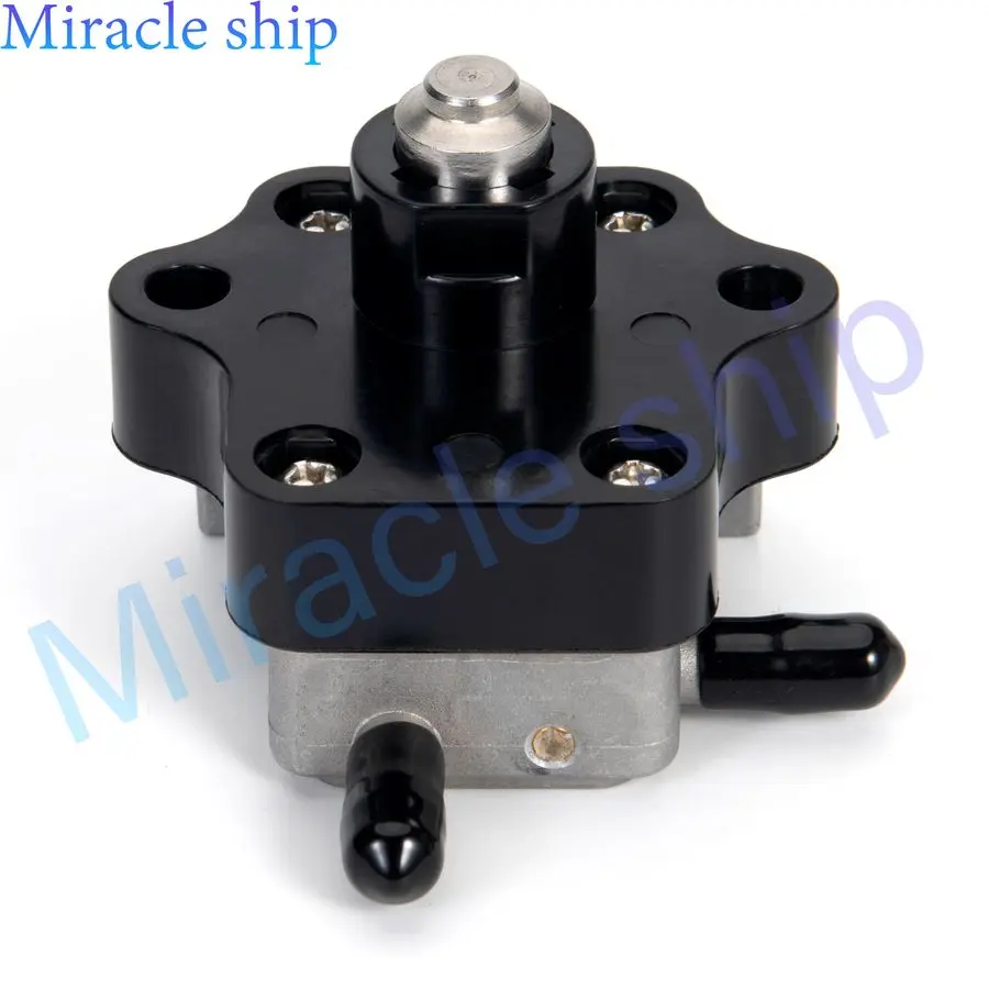 3H6-04000-4 Топливный насос для подвесного двигателя Tohatsu Nissan Mercury Mariner 4 5 6 8 9,8 л.с. 3H6-04000-1 3H 6040007 М 803529 Т 803529 Т06
3H6-04000-4 Топливный насос для подвесного двигателя Tohatsu Nissan Mercury Mariner 4 5 6 8 9,8 л.с. 3H6-04000-1 3H 6040007 М 803529 Т 803529 Т06