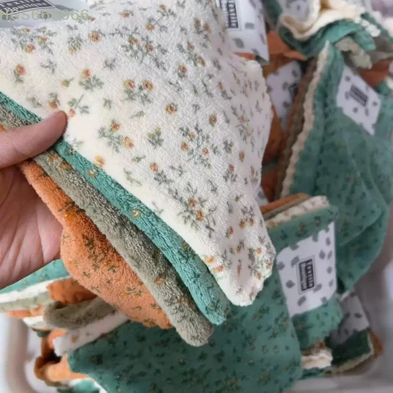 Quick-Drying 1/4Pcs Flower Dishwashing Towels Soft and Thickened for Everyday Kitchen Use
Quick-Drying 1/4Pcs Flower Dishwashing Towels Soft and Thickened for Everyday Kitchen Use
