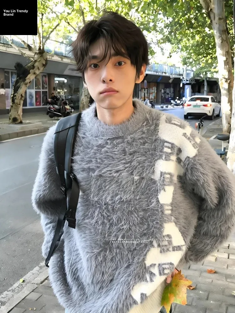 Мужской зимний вязаный свитер с вышивкой, на флисовой подкладке из норкового вельвета, повседневный, свободного кроя, с длинным рукавом, круглым вырезом, топ
Мужской зимний вязаный свитер с вышивкой, на флисовой подкладке из норкового вельвета, повседневный, свободного кроя, с длинным рукавом, круглым вырезом, топ