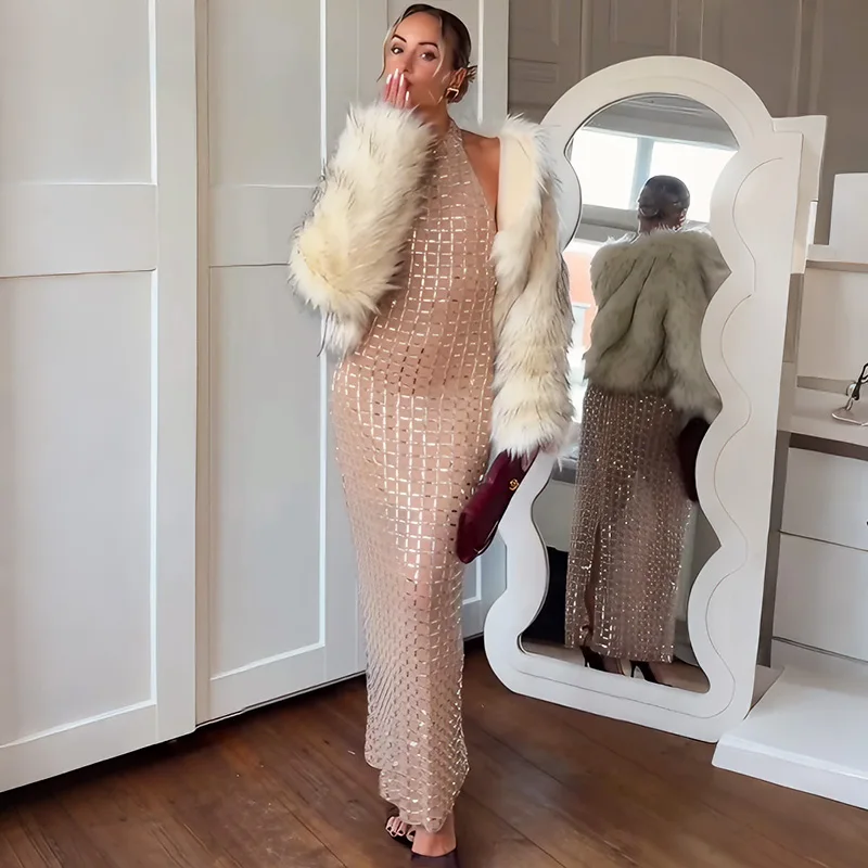 Ticketsx Patchwork Halter Neck Dress Women Fashion Rhinestone Backless Slim Long Dress Elegant Female Luxury Party Evening Dress
Ticketsx Patchwork Halter Neck Dress Women Fashion Rhinestone Backless Slim Long Dress Elegant Female Luxury Party Evening Dress