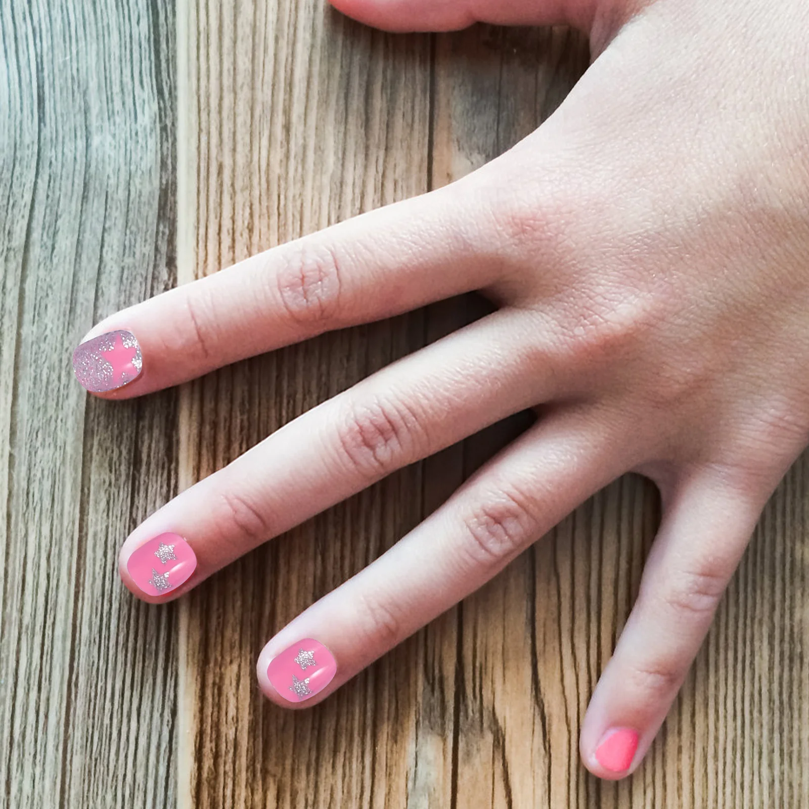 96 шт. искусственные ногти с полным покрытием, прочные, без деформации, подходят для всех видов вечеринок, долговечные накладные ногти для девочек
96 шт. искусственные ногти с полным покрытием, прочные, без деформации, подходят для всех видов вечеринок, долговечные накладные ногти для девочек