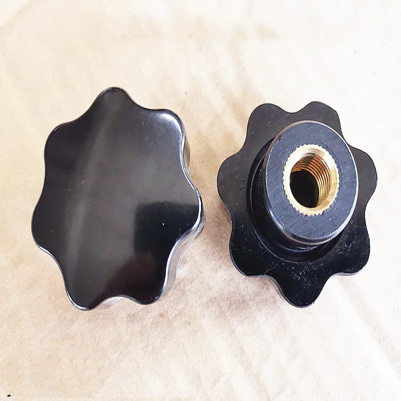 2 PCS/ Lot M4 M5 M6 M8 M10 M12 M14 M16 M18 M20 Plum Handle Screw Nut Star Handle Seven Star Handle Handwheel
2 PCS/ Lot M4 M5 M6 M8 M10 M12 M14 M16 M18 M20 Plum Handle Screw Nut Star Handle Seven Star Handle Handwheel