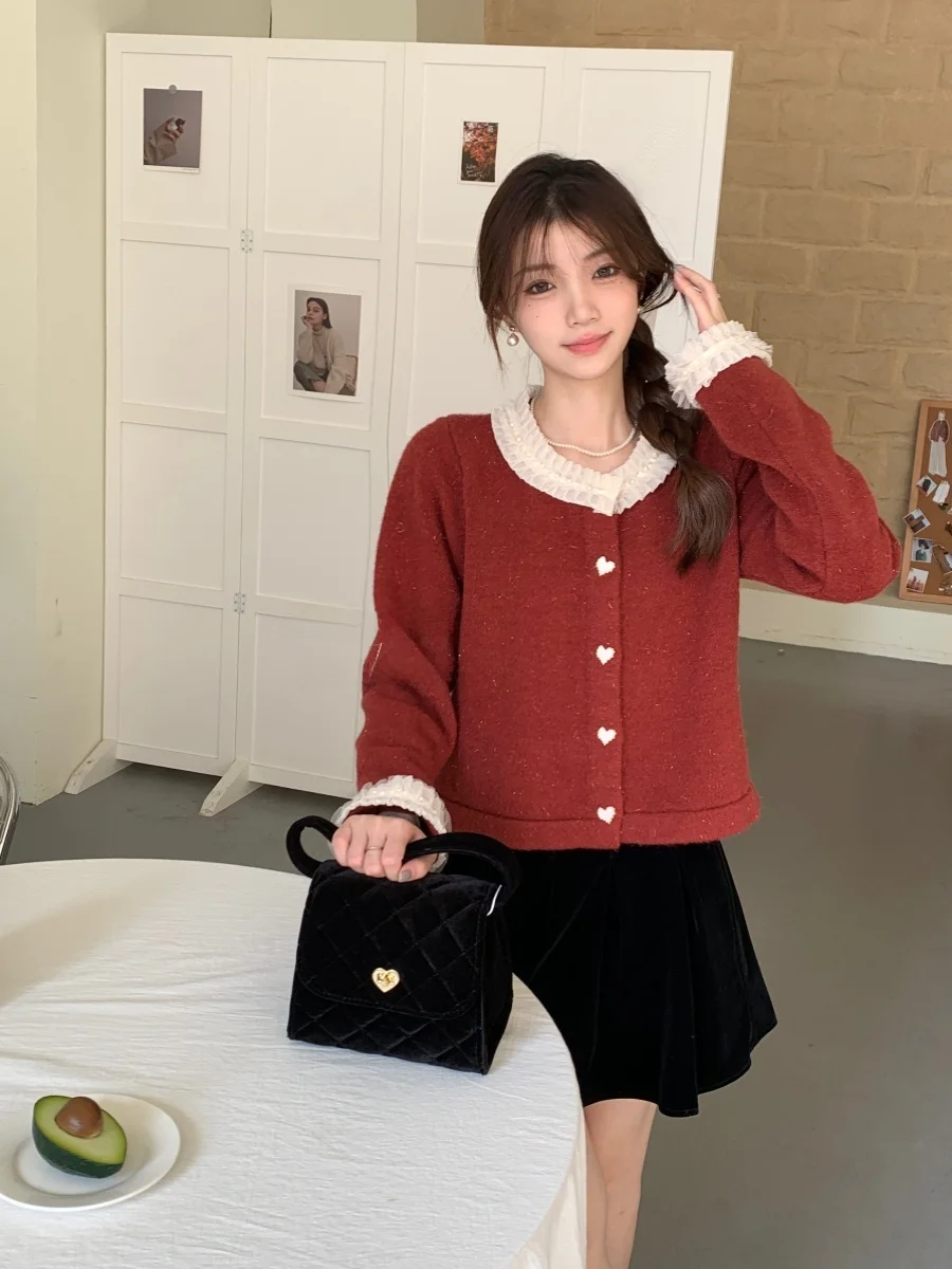 Aimistyle Original Knitted Cardigan Women's Fashion Heart Buckle Wood Grain Beaded Sweater Coat Warmth Autumn Winter
Aimistyle Original Knitted Cardigan Women's Fashion Heart Buckle Wood Grain Beaded Sweater Coat Warmth Autumn Winter